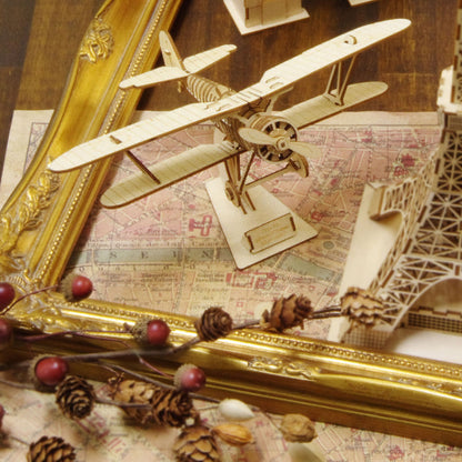 Wooden Art wa-gu-mi Biplane