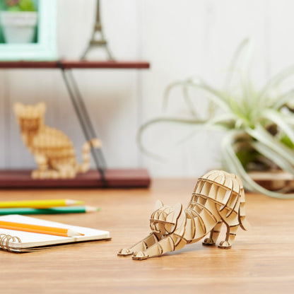 Wooden Art wa-gu-mi Stretching Cat