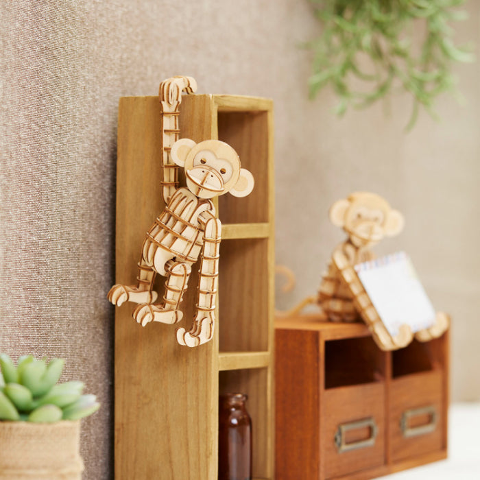 Wooden Art wa-gu-mi Monkey