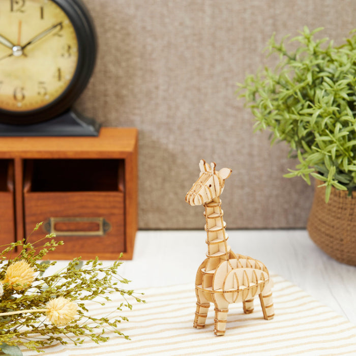 Wooden Art wa-gu-mi Giraffe