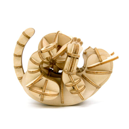 Wooden Art wa-gu-mi Playing Cat