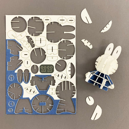 Paper Art si-gu-mi PLUS Dick Bruna Sitting Miffy