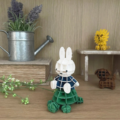 Paper Art si-gu-mi PLUS Dick Bruna Sitting Miffy