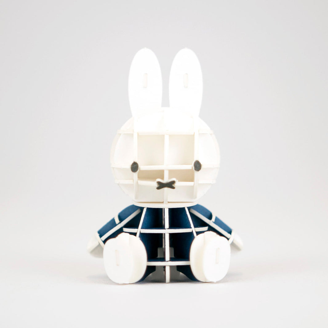 Paper Art si-gu-mi PLUS Dick Bruna Sitting Miffy