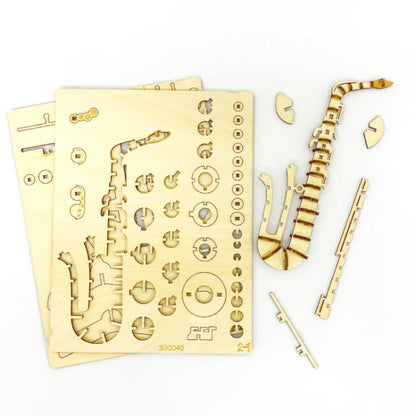 Wooden Art wa-gu-mi Saxophone Pen Stand