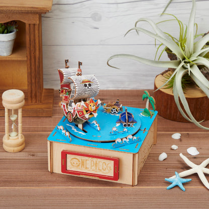 Wooden Art wa-gu-mi One Piece: Straw Hat Crew Thousand Sunny with Music Box