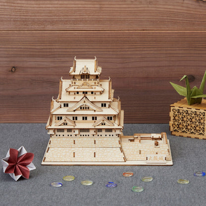 Wooden Art wa-gu-mi Osaka Castle
