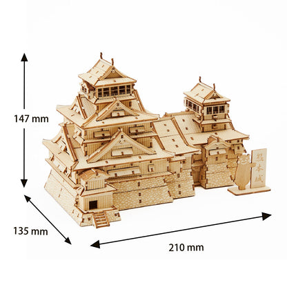 Wooden Art wa-gu-mi NEW Kumamoto Castle (with Kumamon plate)