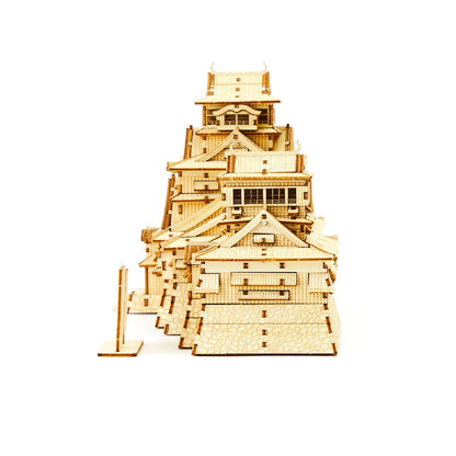 Wooden Art wa-gu-mi NEW Kumamoto Castle (with Kumamon plate)