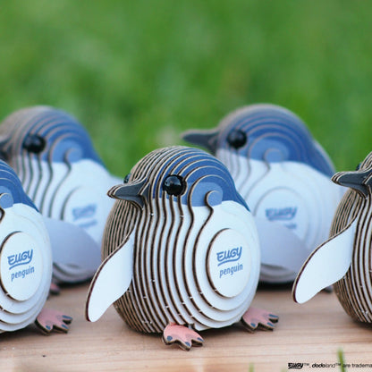 EUGY 17 Penguin
