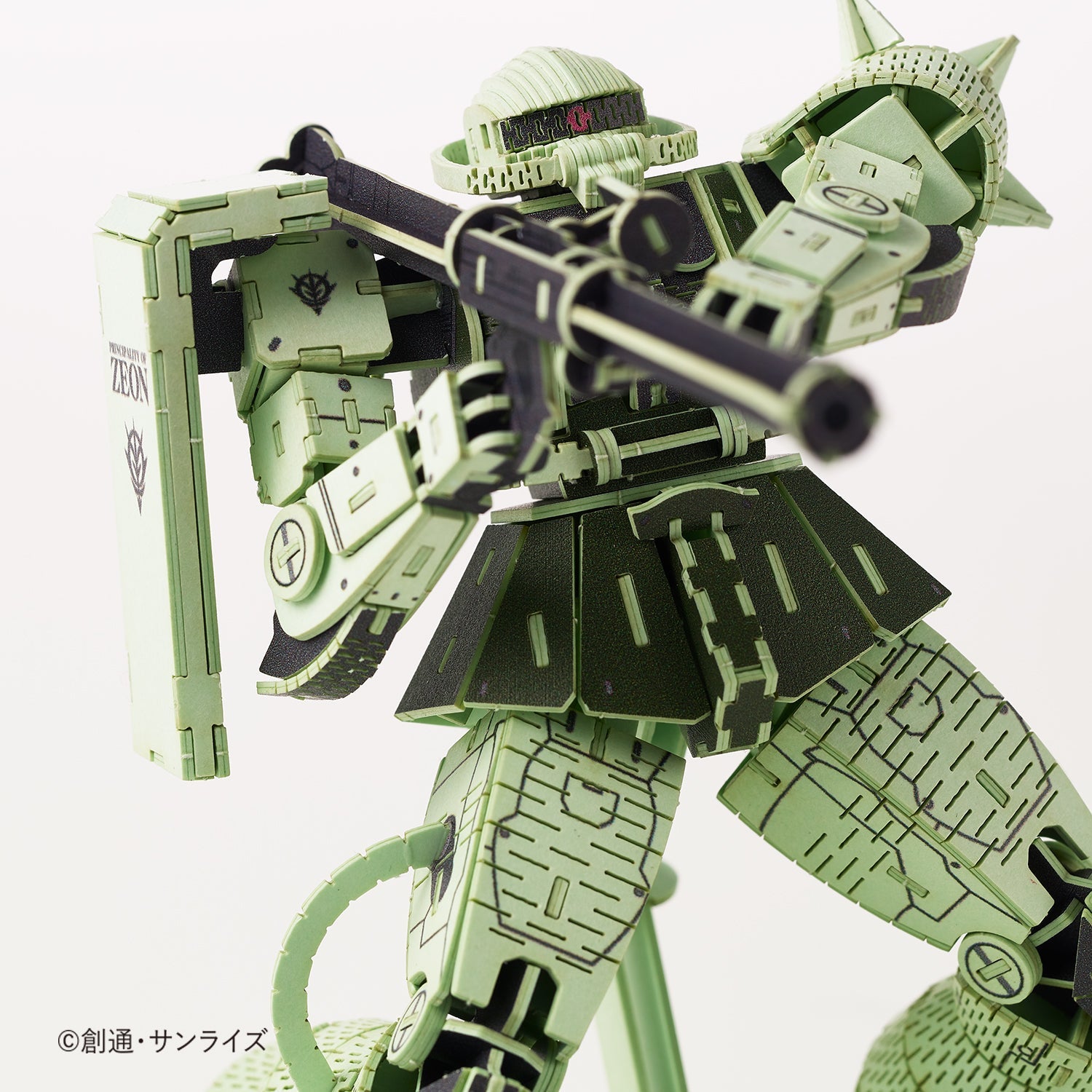 Paper Art si-gu-mi PRO MS-06F Zaku II – Azone TAKUMI Canada